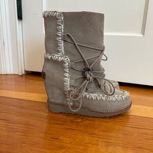 Mou Gray Heeled Boots